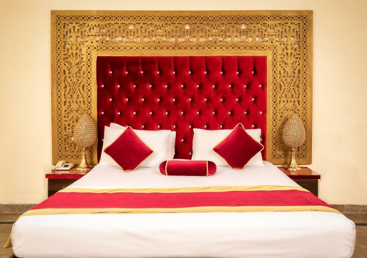 Rose Palace Hotel Lahore Exteriér fotografie